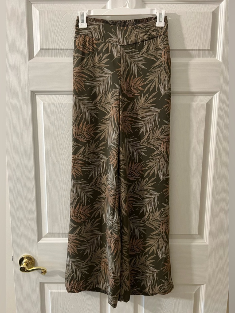 a new day Olive & Tan Palm-Print Wide Leg Pants